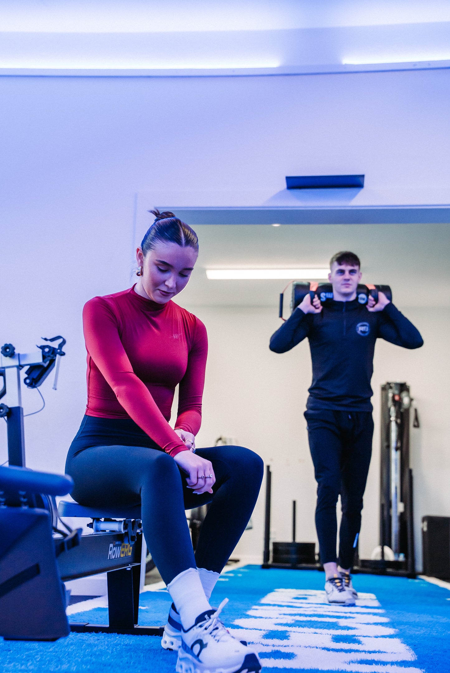 High-Waisted Performance Gym Leggings – Black